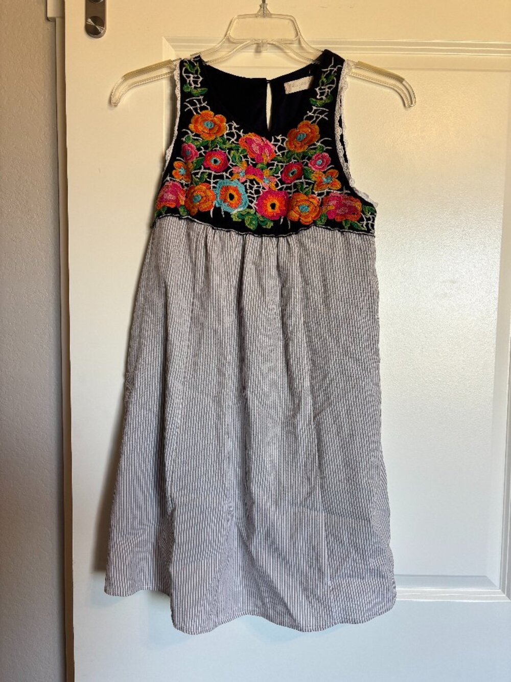 Altar'd State Embroidered Floral Seersucker Boho Dress Size Large